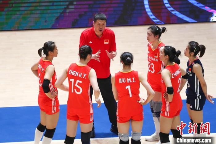 世界女排联赛北京站首场中国女排3-0击败比利时