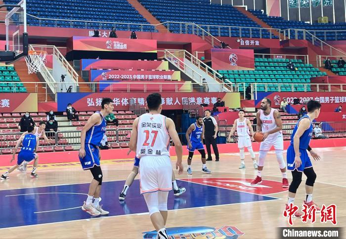 四川男篮1分险胜天津队，比分定格89比88