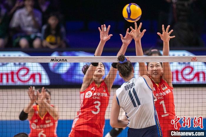 澳门站0-3不敌意大利，中国女排世界排名被日本
