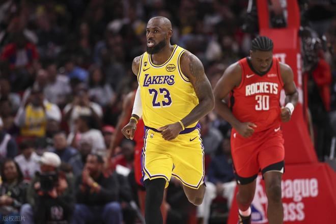 湖人豪取6连胜东契奇36分詹姆斯18分力克火箭