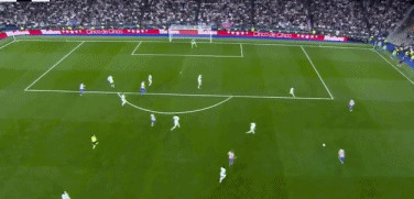 皇马双线告捷复仇马竞 巴萨五连胜领跑西甲