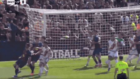 皇马双线告捷复仇马竞 巴萨五连胜领跑西甲