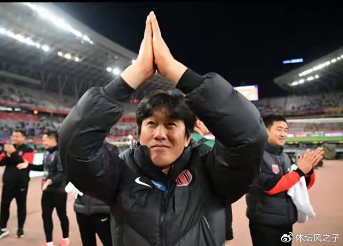 山东泰山队换帅引热议 三名候选人争夺帅位